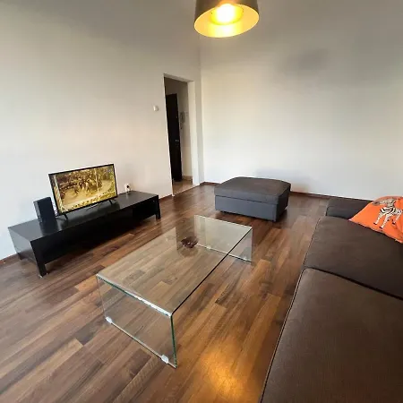 דירה Cozy Near Coltea Hospital Old Town